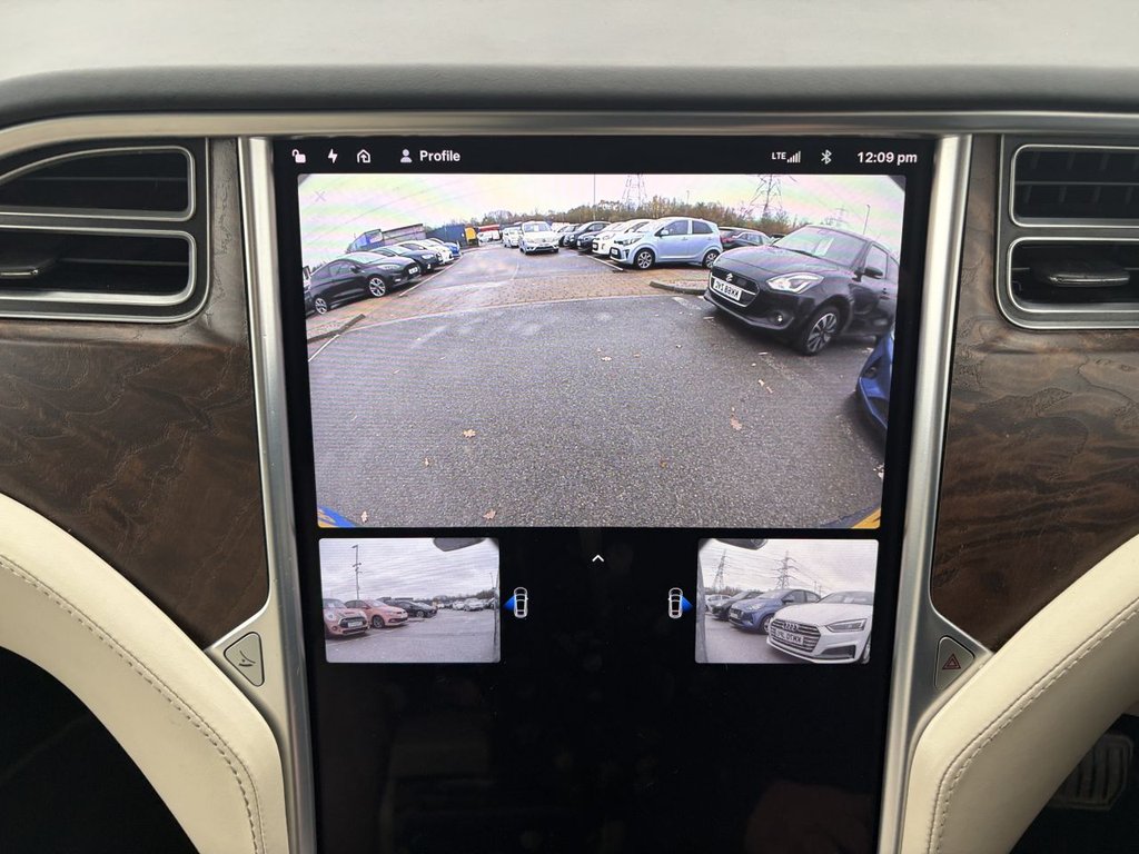 Used Tesla Model X 2018 for sale - 76768436: Photo 16