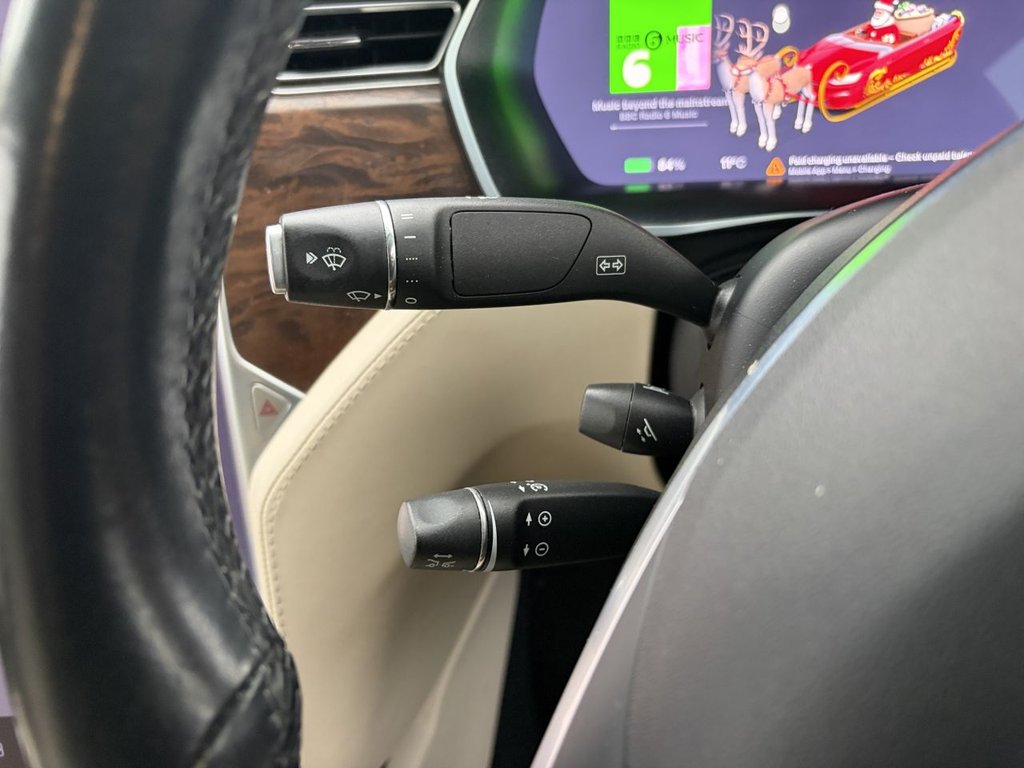 Used Tesla Model X 2018 for sale - 76768436: Photo 20