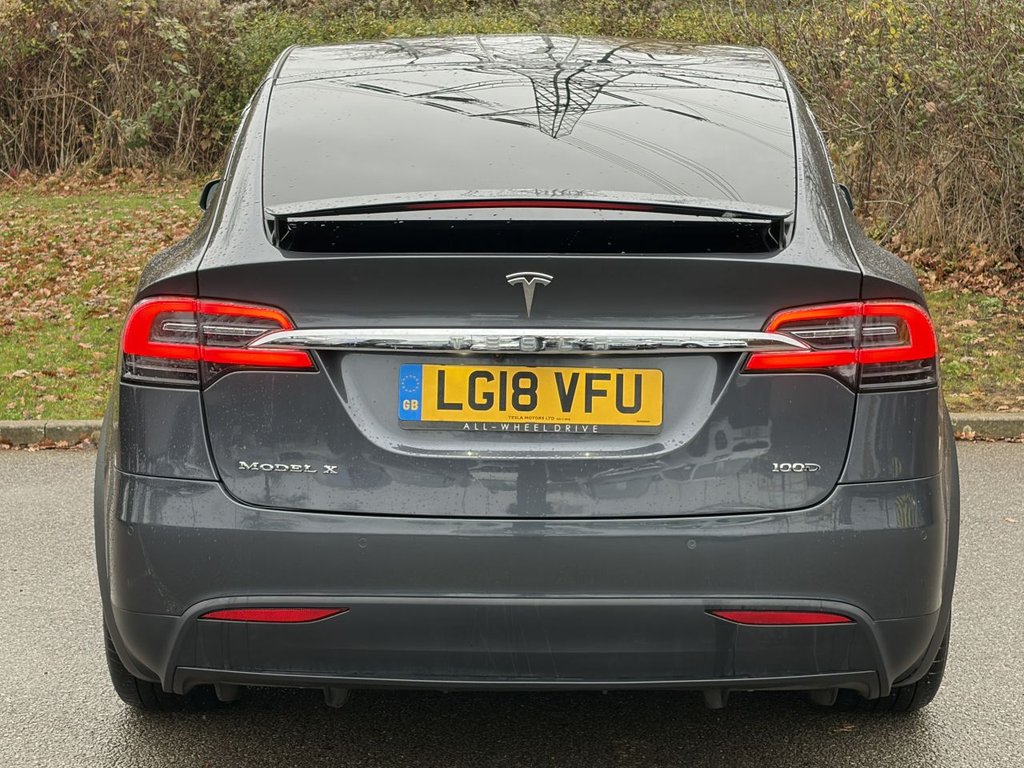 Used Tesla Model X 2018 for sale - 76768436: Photo 4