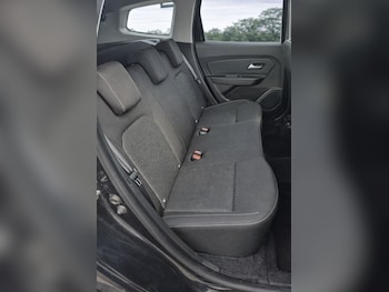 Used Dacia Duster 2020 for sale - 78287828: Photo