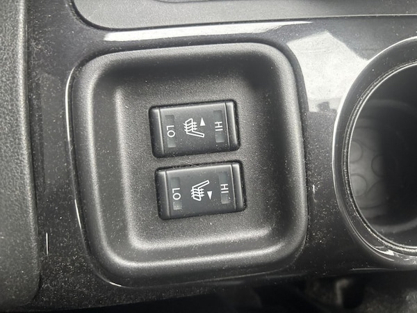 Used Nissan Juke 2015 for sale - 76154418: Photo 15