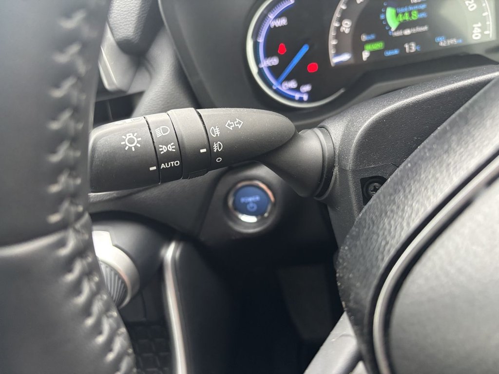 Used Toyota RAV4 2020 for sale - 76417143: Photo 18