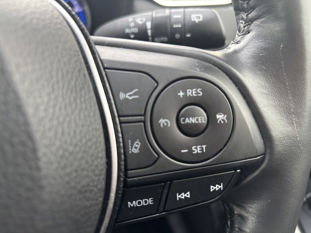 Used Toyota RAV4 2020 for sale - 76417143: Photo 21