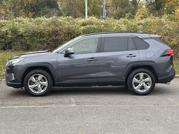 Used Toyota RAV4 2020 for sale - 76417143: Photo