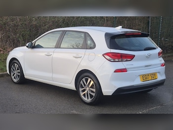 Used Hyundai i30 2017 for sale - 77026930: Photo