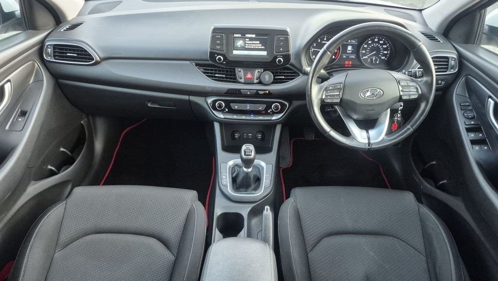 Used Hyundai i30 2017 for sale - 77026930: Photo 8