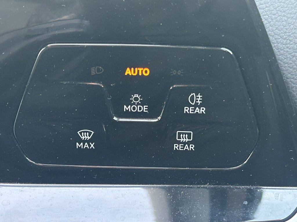 Used Volkswagen Golf 2020 for sale - 76558533: Photo 18