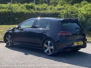 Used Volkswagen Golf 2018 for sale - 75020275: Photo