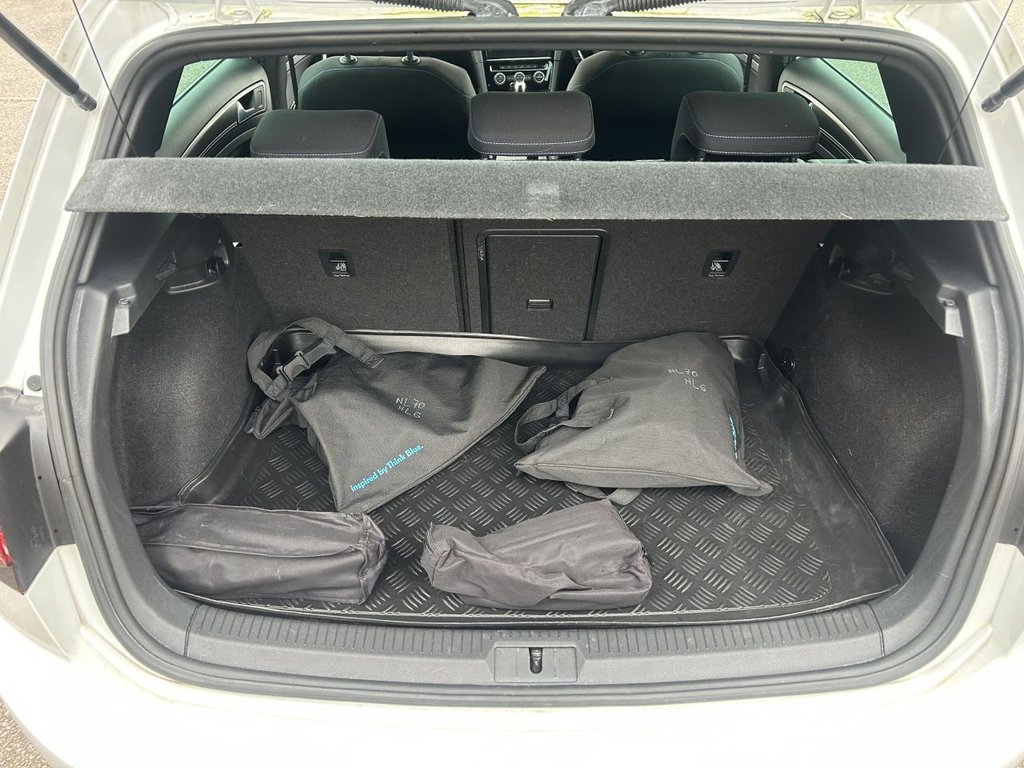 Used Volkswagen Golf 2020 for sale - 77747896: Photo 11