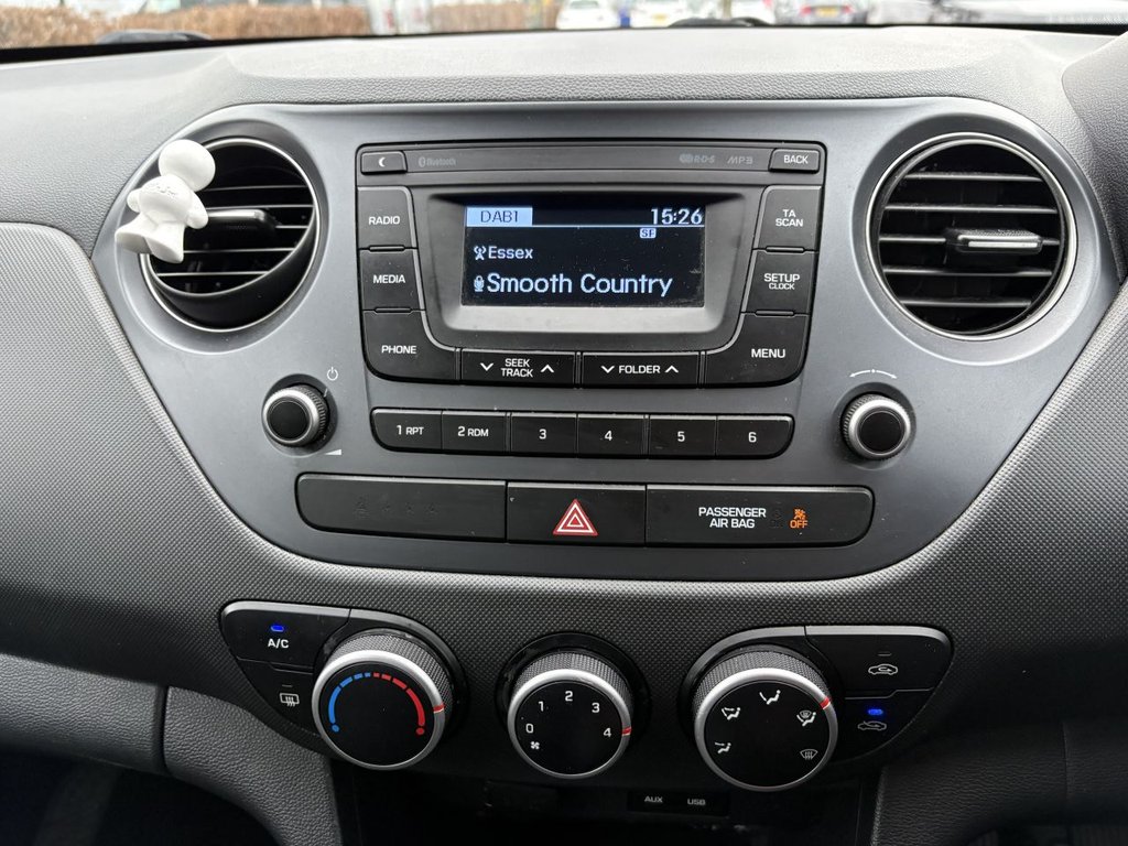 Used Hyundai i10 2017 for sale - 77368869: Photo 15