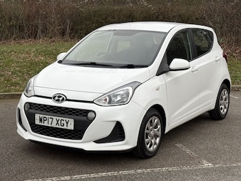 Used Hyundai i10 2017 for sale - 77368869: Photo