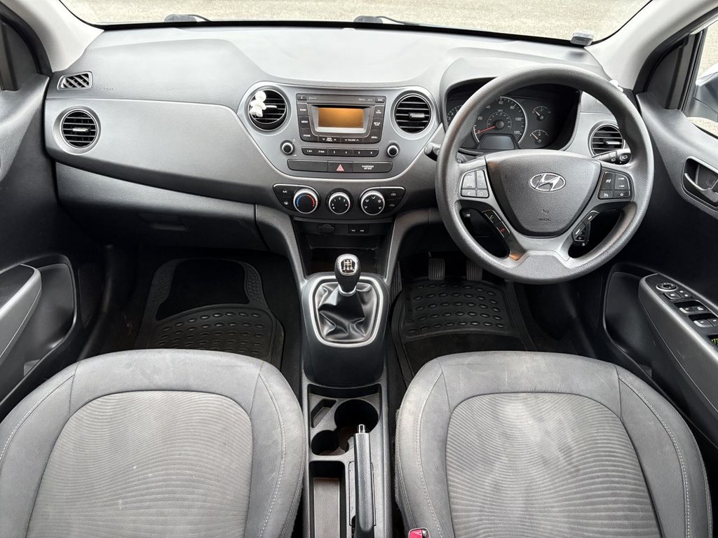 Used Hyundai i10 2017 for sale - 77368869: Photo 9