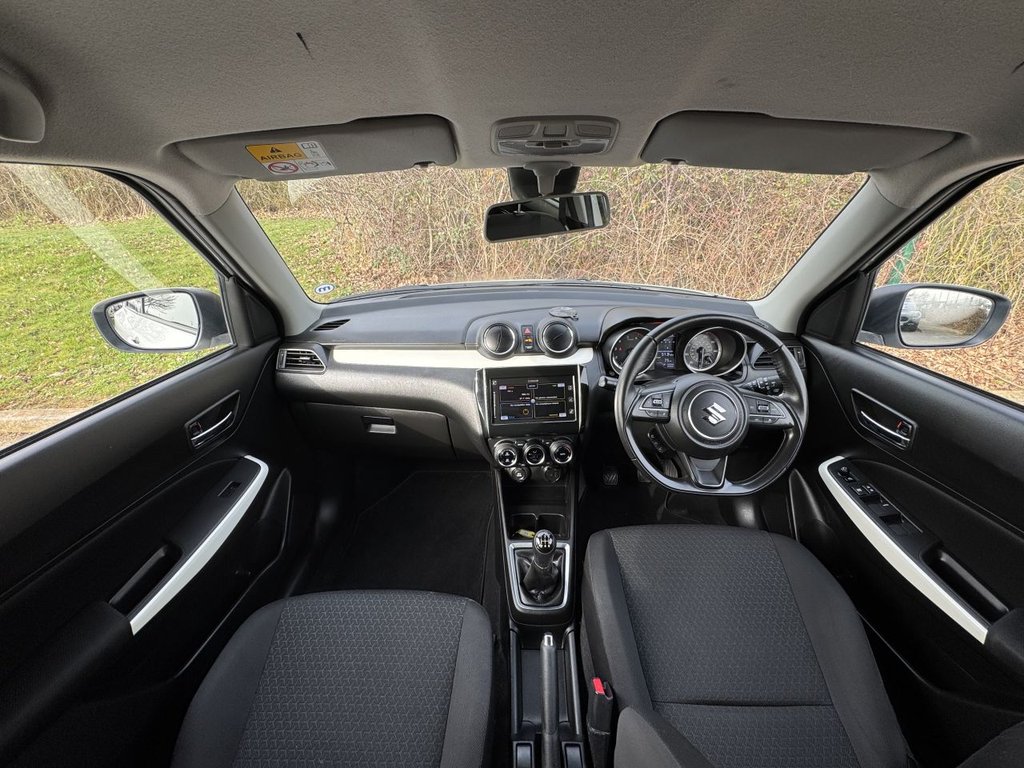 Used Suzuki Swift 2018 for sale - 77779926: Photo 9