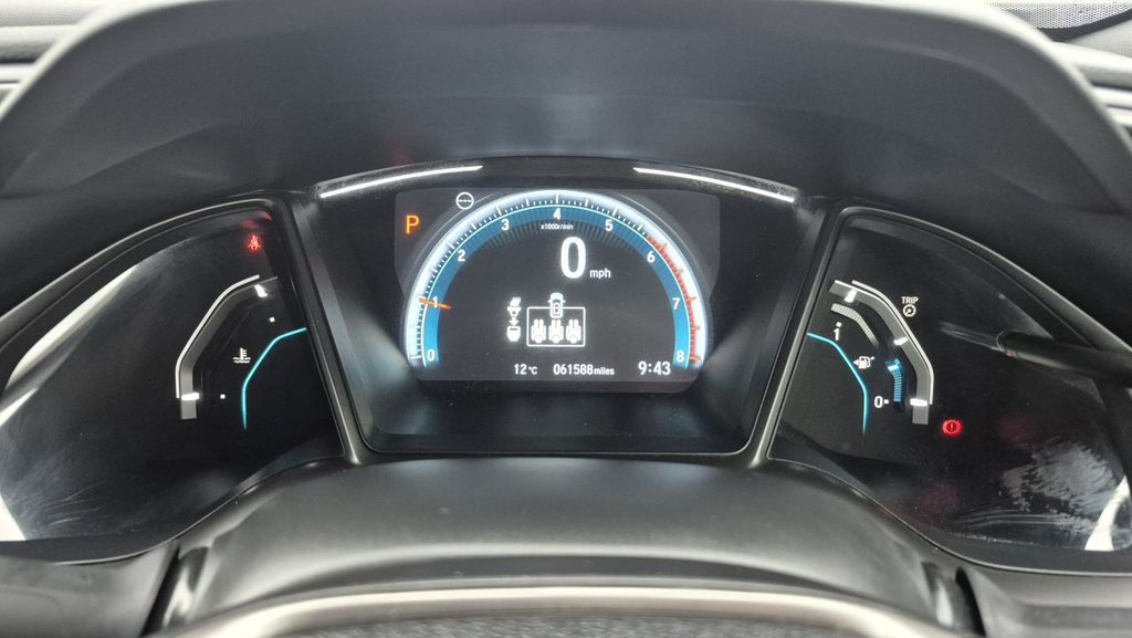 Used Honda Civic 2018 for sale - 76582142: Photo 14