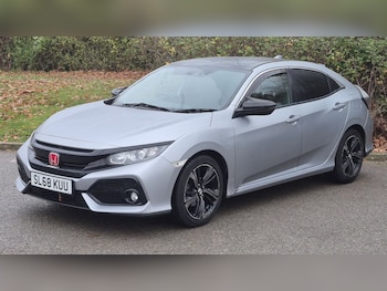 Used Honda Civic 2018 for sale - 76582142: Photo