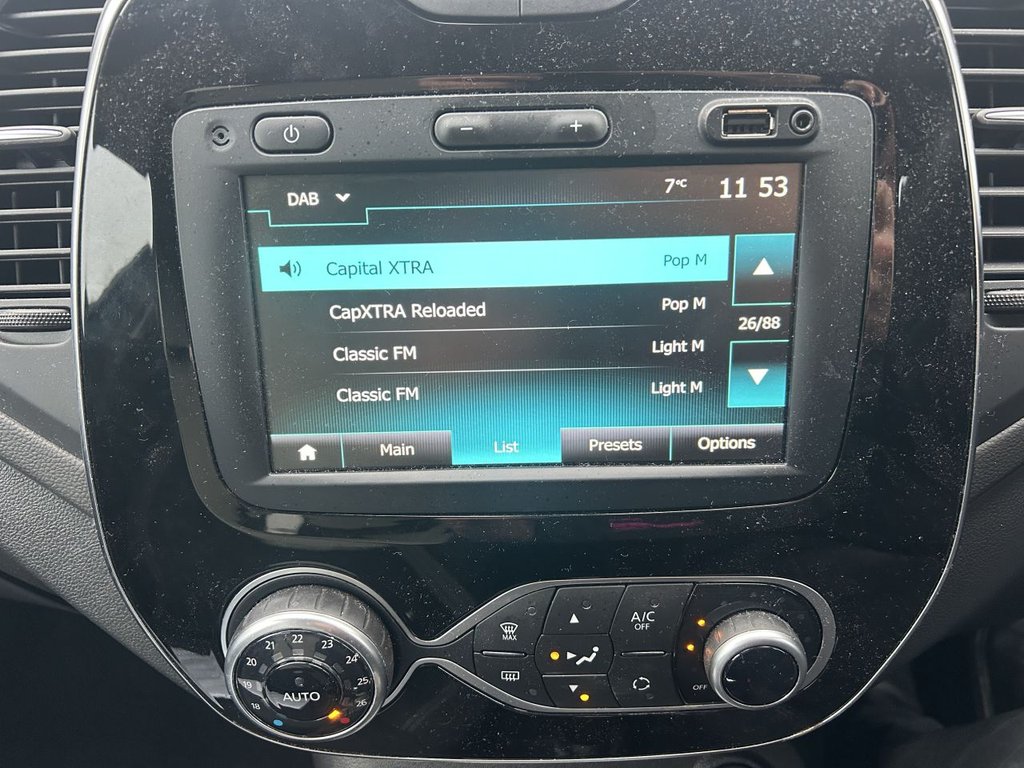 Used Renault Captur 2019 for sale - 77211909: Photo 19