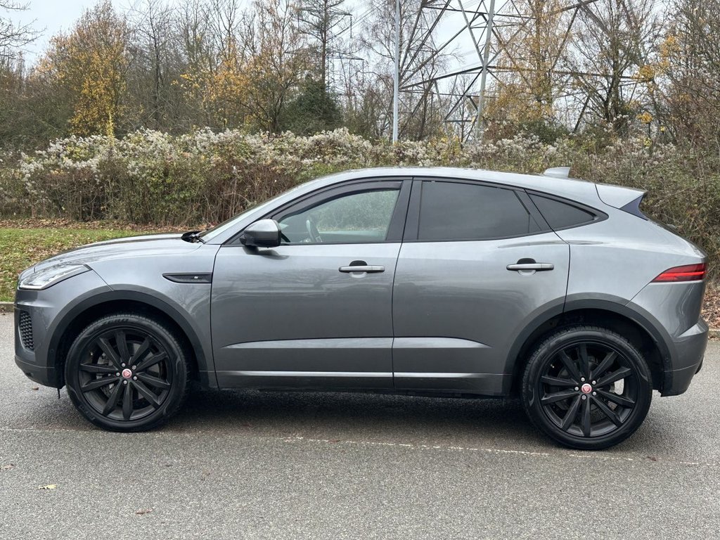 Used Jaguar E-Pace 2019 for sale - 76797931: Photo 2