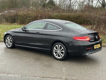 Used Mercedes-Benz C Class 2016 for sale - 77341201: Photo