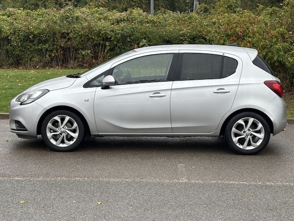 Used Vauxhall Corsa 2018 for sale - 76162679: Photo 2