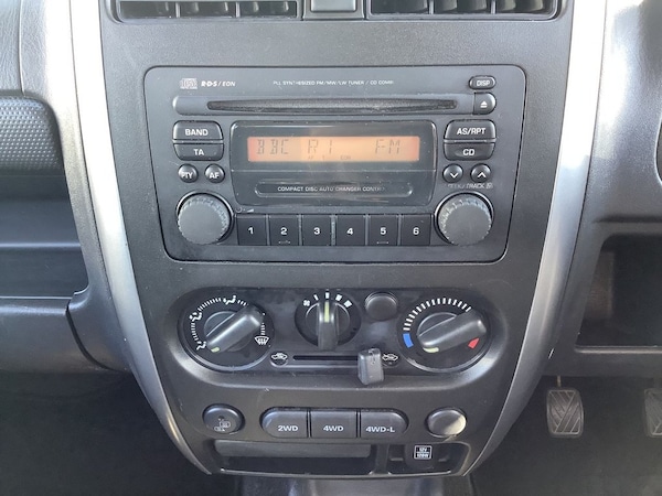 Used Suzuki Jimny 2011 for sale - 75230453: Photo 12