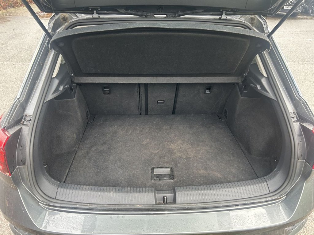 Used Volkswagen T-Roc 2019 for sale - 77520749: Photo 11