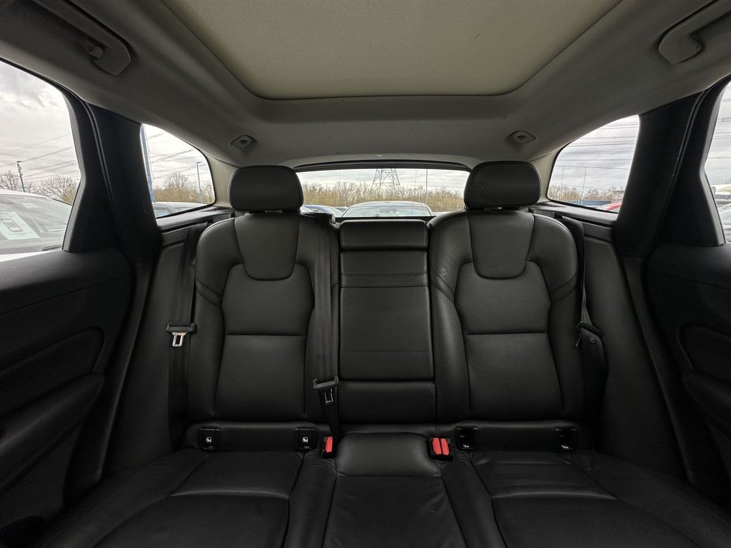 Used Volvo XC60 2019 for sale - 76962181: Photo 10