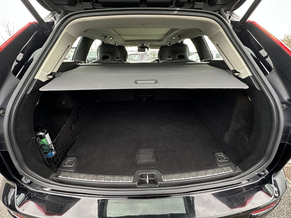 Used Volvo XC60 2019 for sale - 76962181: Photo 11
