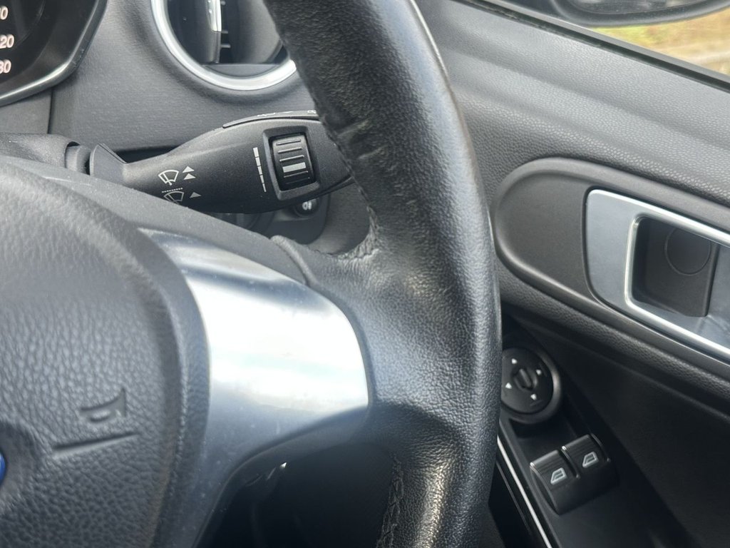 Used Ford Fiesta 2015 for sale - 77263311: Photo 15