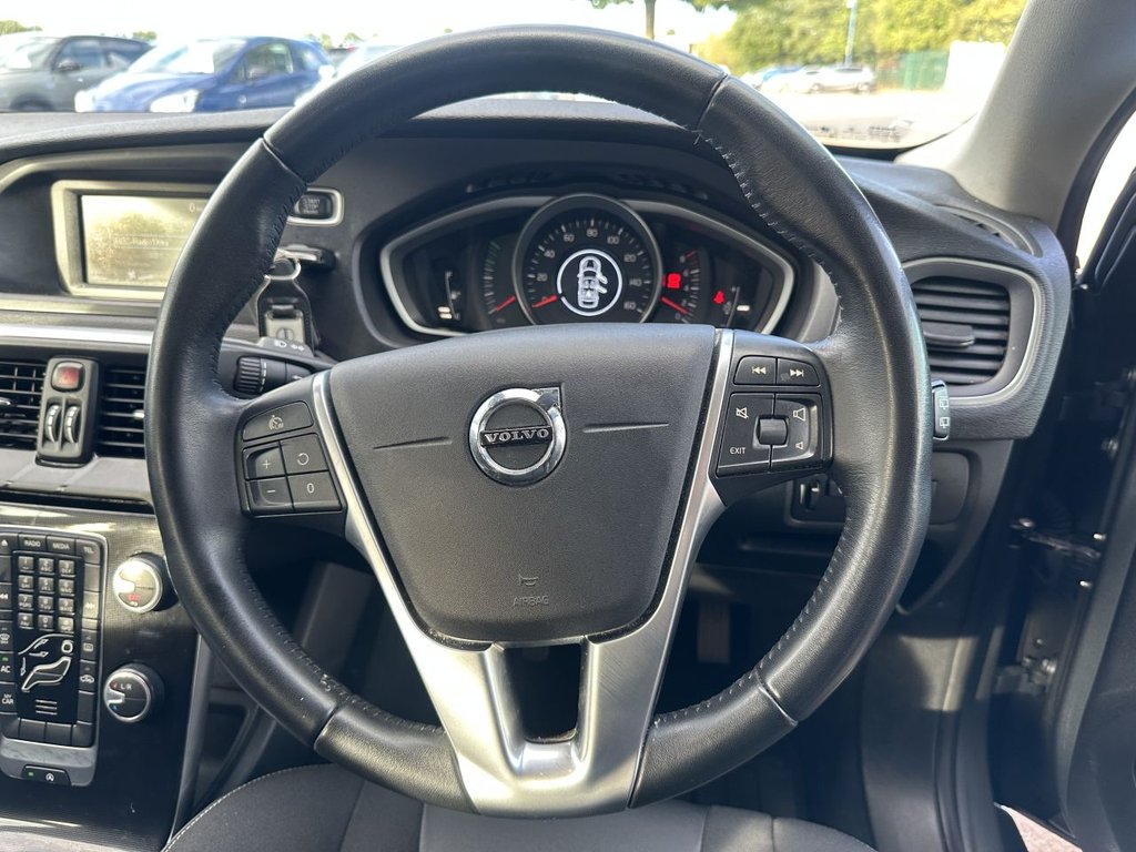 Used Volvo V40 2018 for sale - 75801046: Photo 19