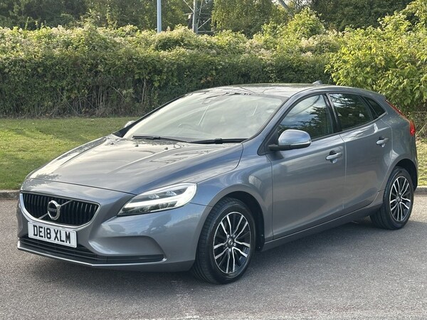Used Volvo V40 2018 for sale - 75801046: Photo 8