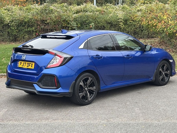 Used Honda Civic 2017 for sale - 76303482: Photo 5