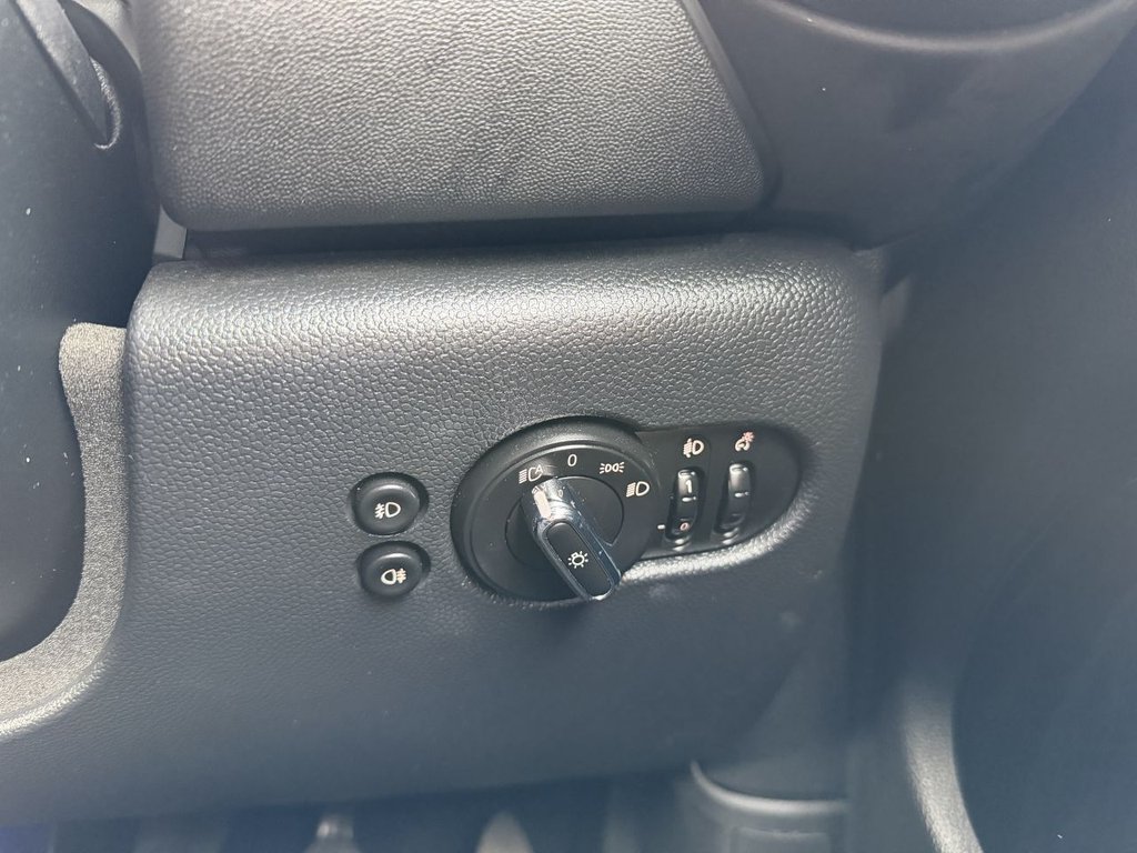 Used MINI Hatch 2018 for sale - 77879728: Photo 16