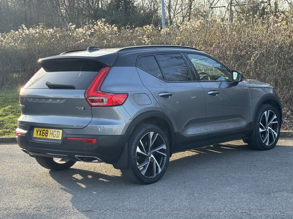 Used Volvo XC40 2018 for sale - 77765003: Photo 5
