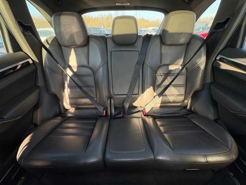 Used Porsche Cayenne 2017 for sale - 76642089: Photo 10