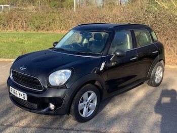 Used MINI Countryman 2016 for sale - 77936104: Photo