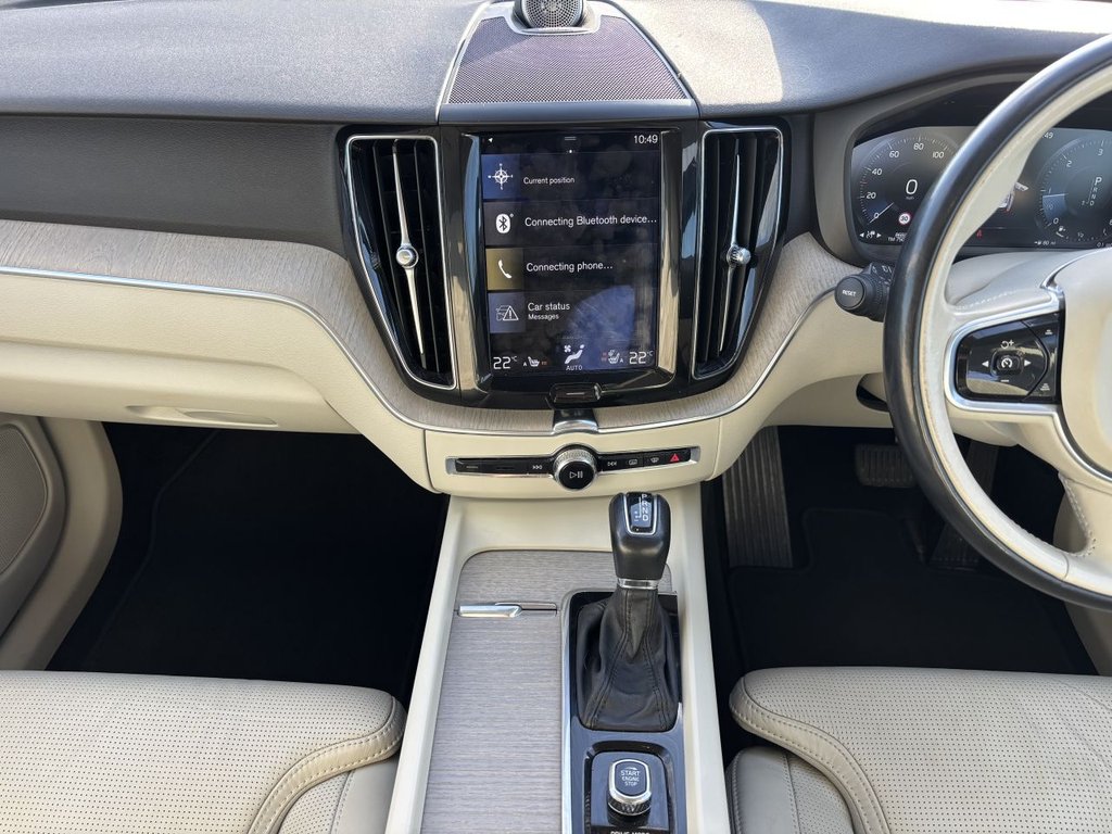 Used Volvo XC60 2017 for sale - 76698132: Photo 12