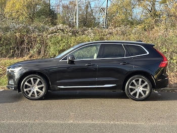 Used Volvo XC60 2017 for sale - 76698132: Photo