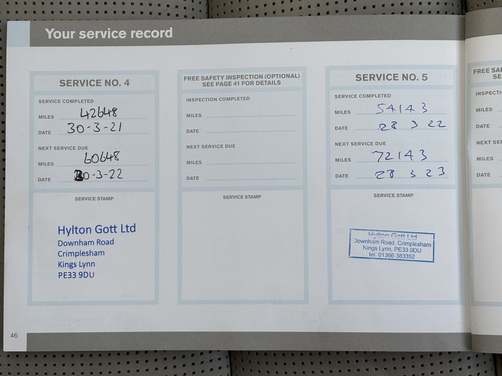 Used Volvo XC60 2017 for sale - 76698132: Photo 30