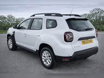 Used Dacia Duster 2023 for sale - 78287916: Photo