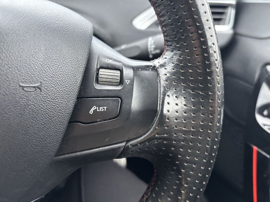 Used Peugeot 208 2016 for sale - 76279619: Photo 14