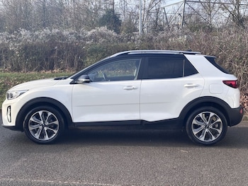 Used Kia Stonic 2020 for sale - 77027238: Photo