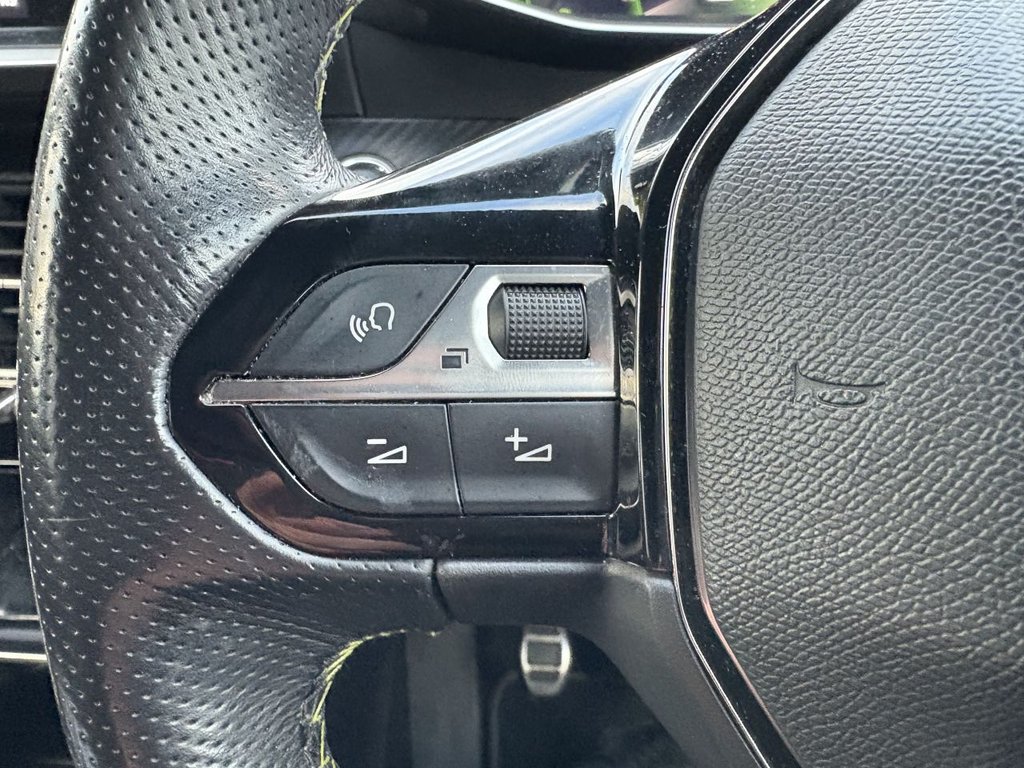 Used Peugeot 208 2021 for sale - 76617947: Photo 13