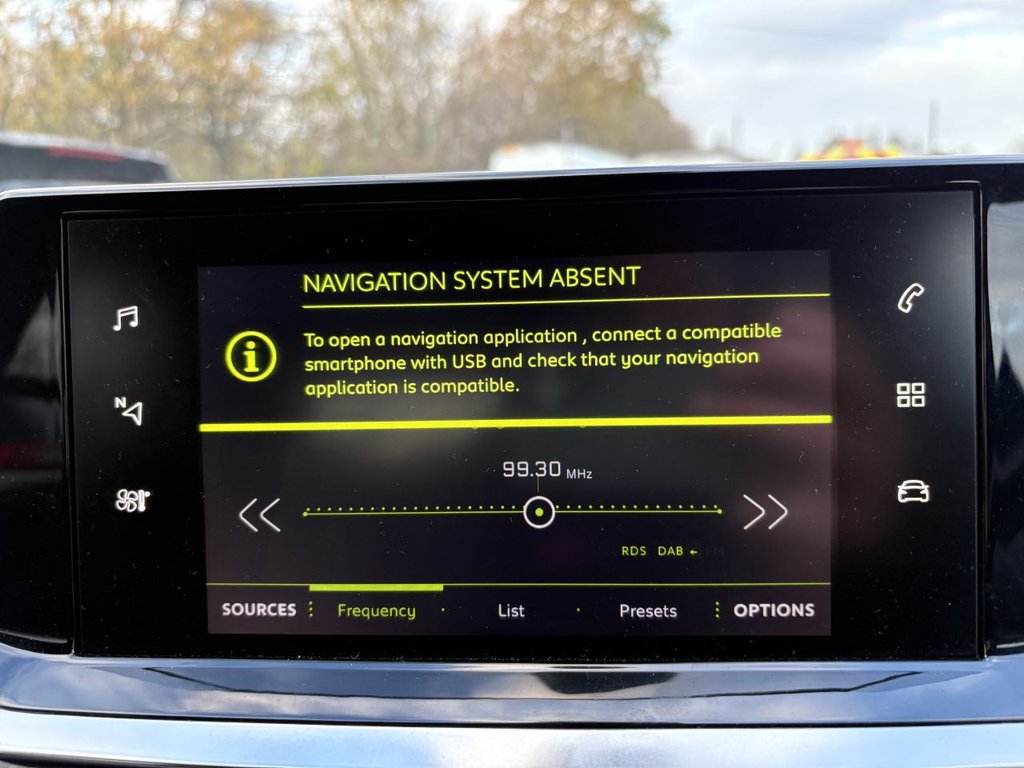 Used Peugeot 208 2021 for sale - 76617947: Photo 18