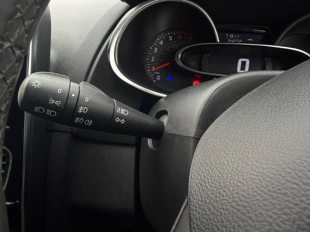 Used Renault Clio 2018 for sale - 77990552: Photo 12