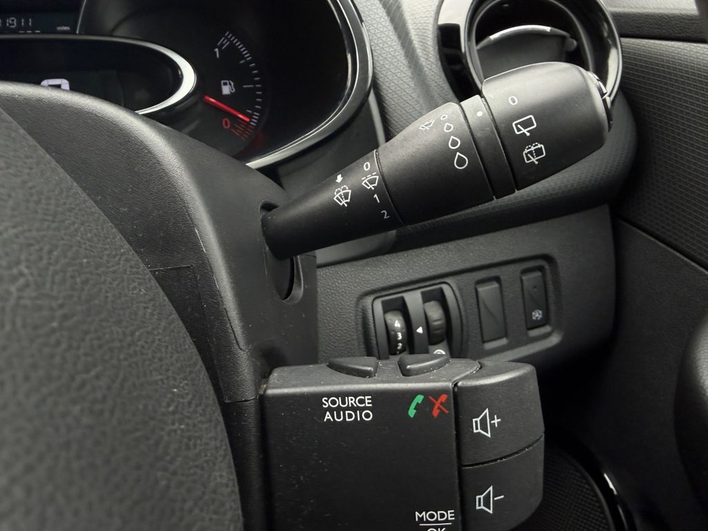 Used Renault Clio 2018 for sale - 77990552: Photo 13