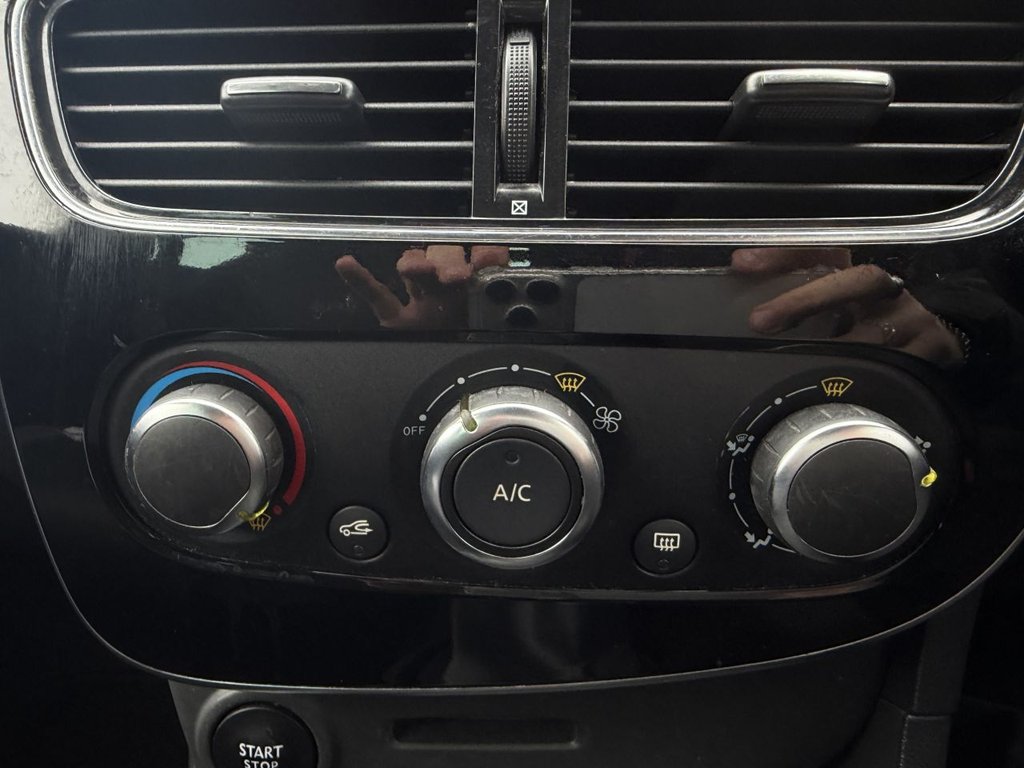 Used Renault Clio 2018 for sale - 77990552: Photo 18