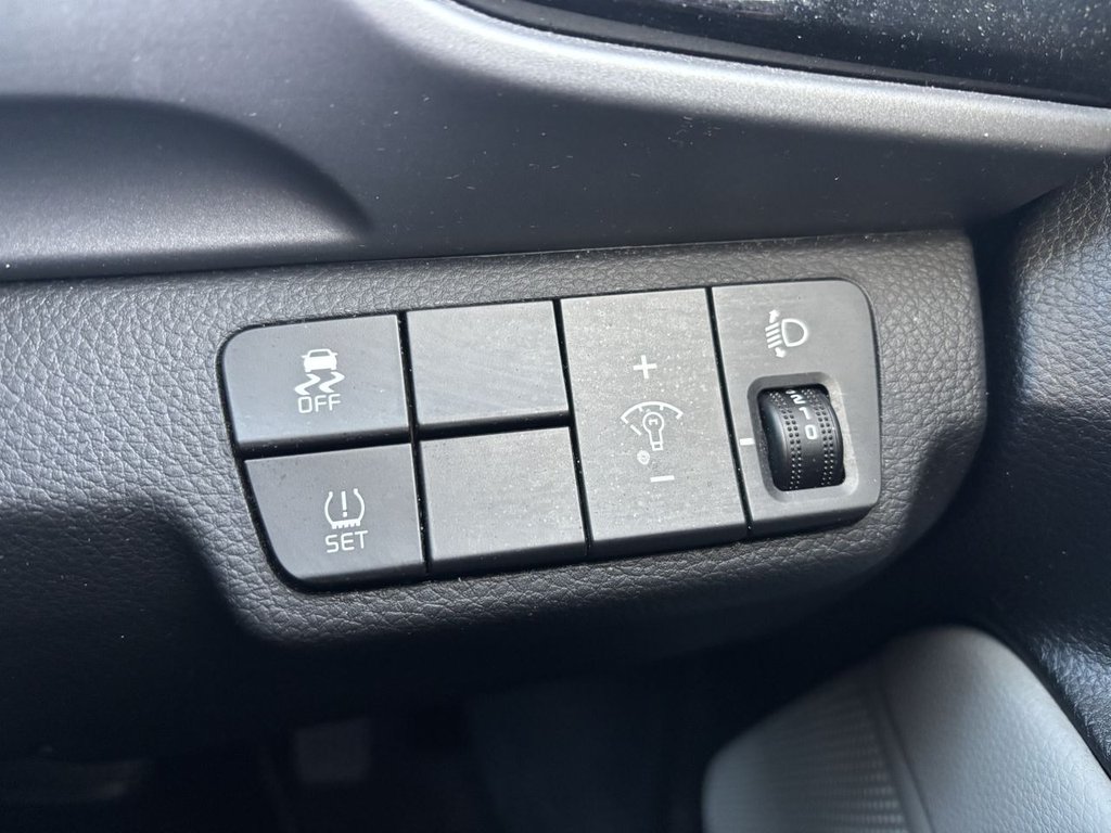 Used Kia Stonic 2019 for sale - 76631834: Photo 18