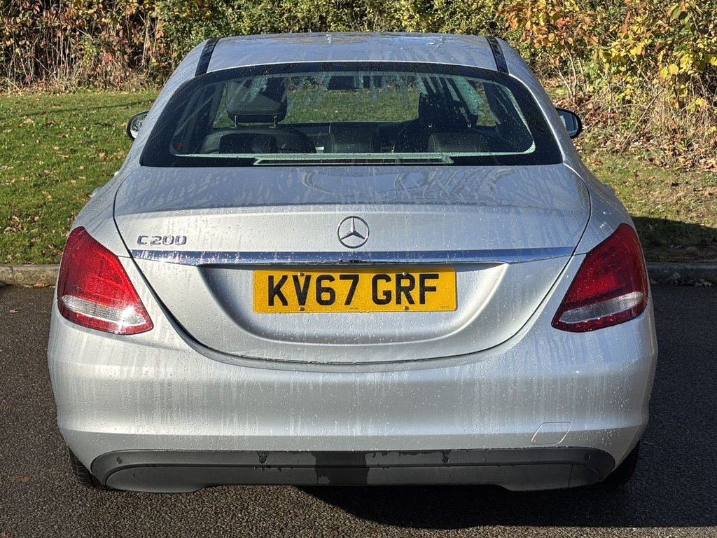 Used Mercedes-Benz C Class 2017 for sale - 76406332: Photo 4