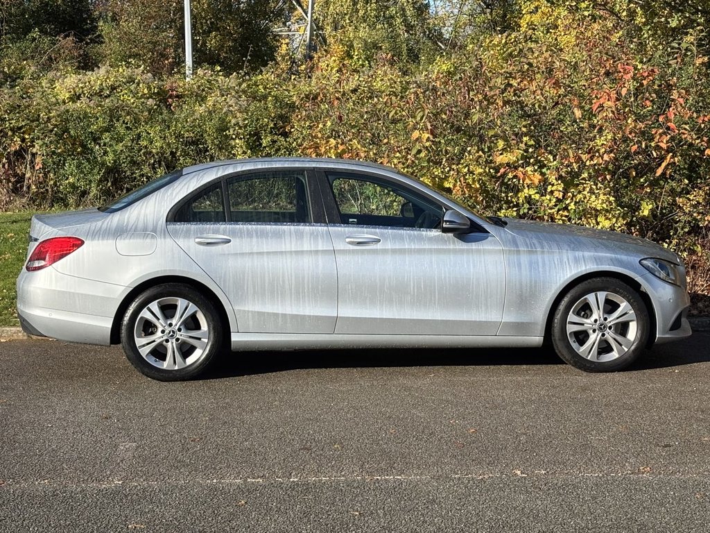 Used Mercedes-Benz C Class 2017 for sale - 76406332: Photo 6