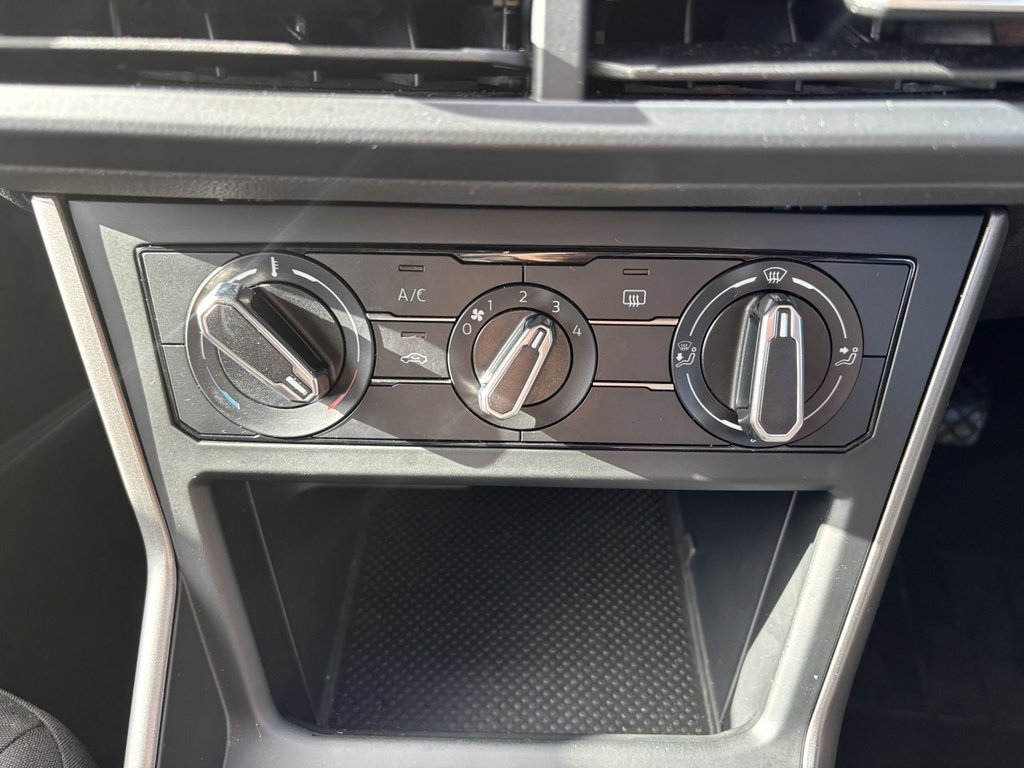 Used Volkswagen Polo 2018 for sale - 76323113: Photo 14